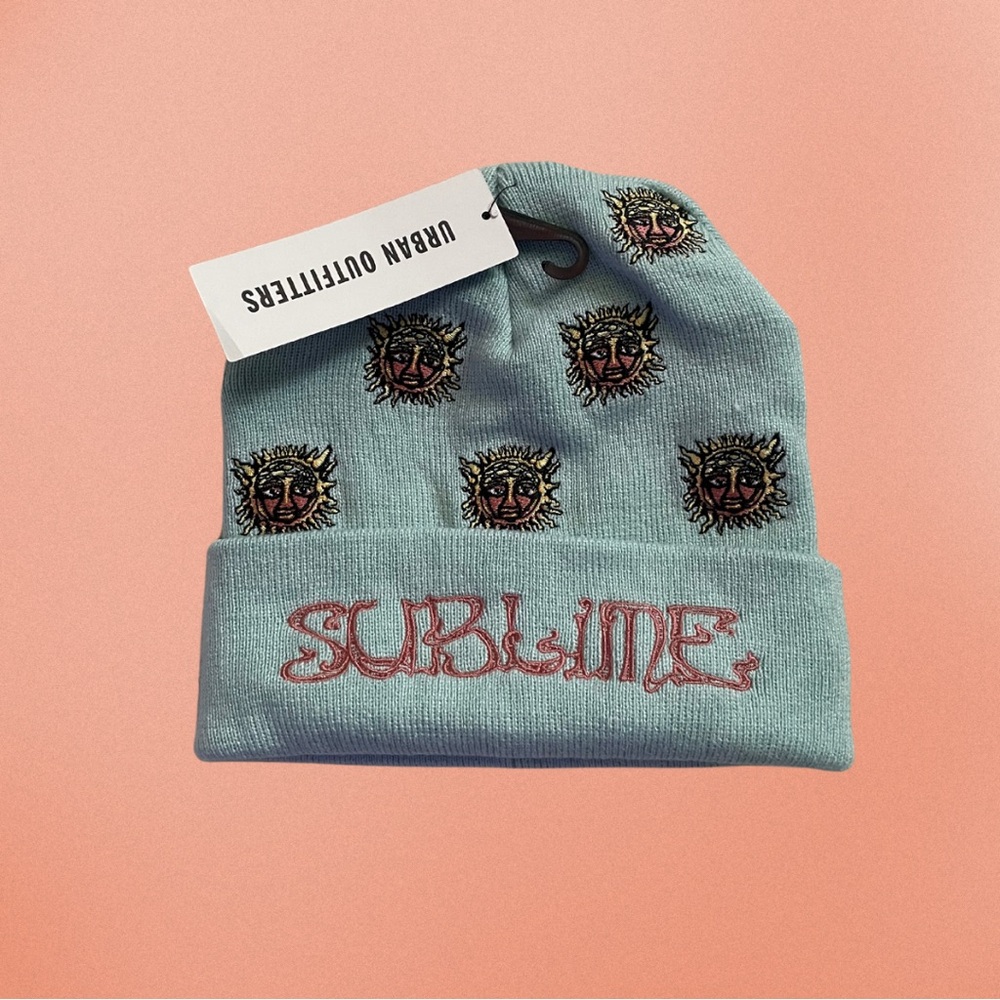 Sublime beanie from Urban 🌞